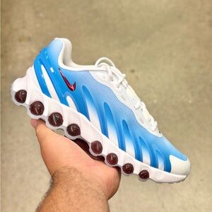 Nike Air Max DN Sneakers Men’s Size 7.5/Wmns 9